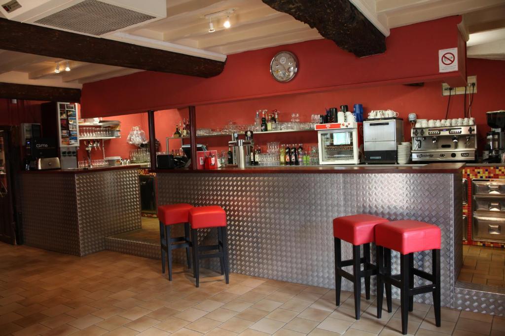 O2 Saone Hotel Reyrieux Exterior photo