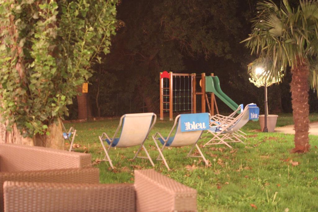 O2 Saone Hotel Reyrieux Exterior photo